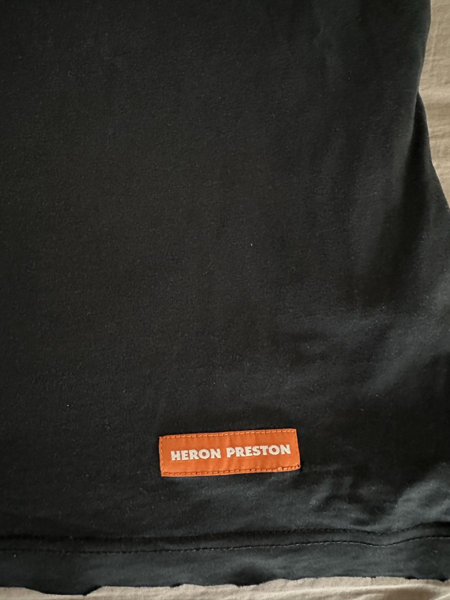 T-Shirts: Heron Preston NASA T-Shirt – Gebraucht aus Les Acacias von ton_mz79 2