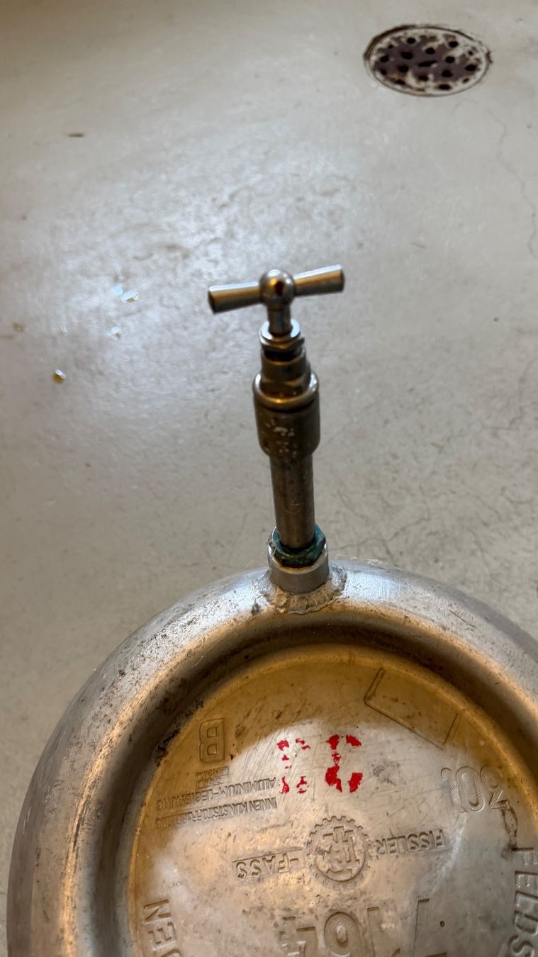 Accessori: Bierfässer 30 l und 50 l – Usato da Duggingen venduto da Ysvogel 3