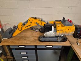 LESU Liebherr 9150 Raupenbagger