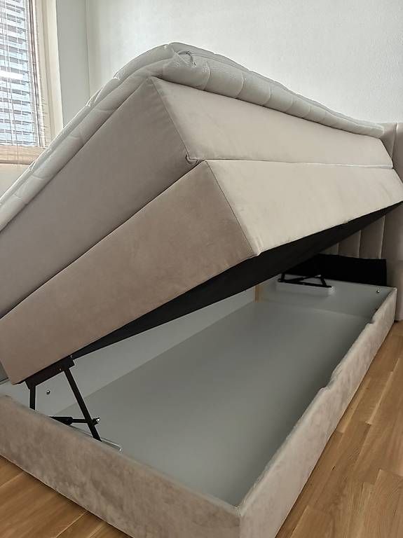 Mömax Lits: Boxspringbett  180 × 200 cm mit Bettkasten – D'occasion à Ottenbach par val_ckv7 3
