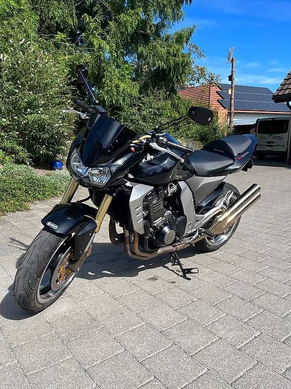 Kawasaki Strada: Kawasaki Z 1000 – Usato da Zihlschlacht venduto da joe_87qq