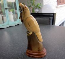 Handgeschnitzte Vintage Büffelhorn Vogel-Skulptur Mauritius