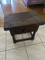 Petite table de nuit en bois noir