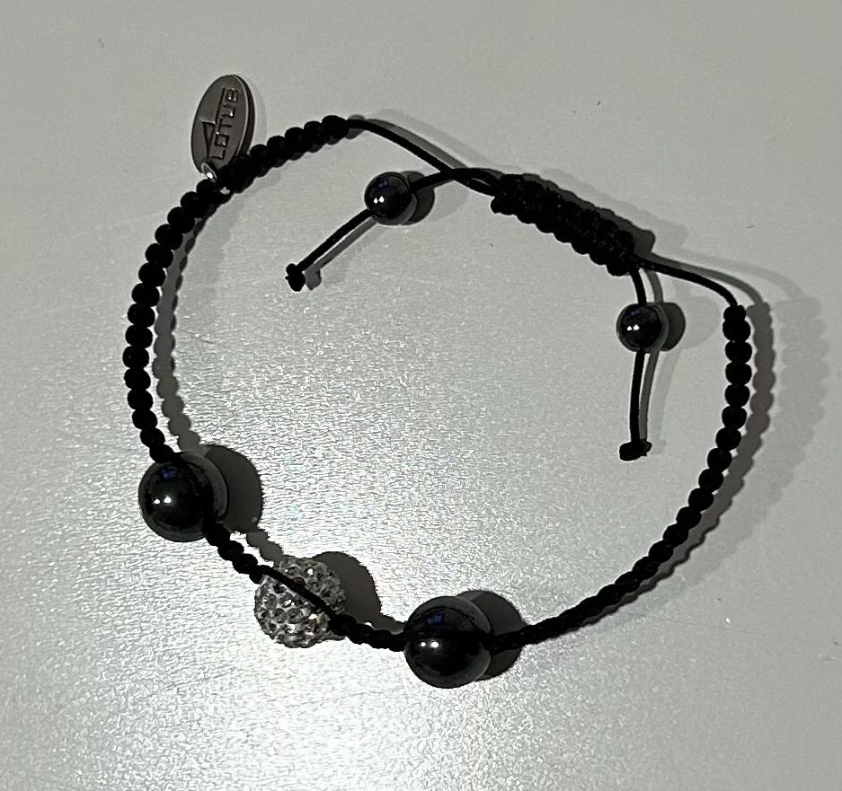 Bracciali & Braccialetti: Lotus Armband, Makramee, Kugeln – Nuovo (secondo la descrizione) da Oftringen venduto da Solima