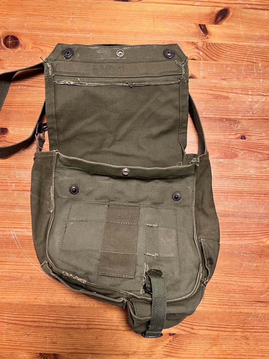 Borse: Militärtasche Munitionstasche Umhängetasche – Usato da Sevelen venduto da Ritiplampi 1