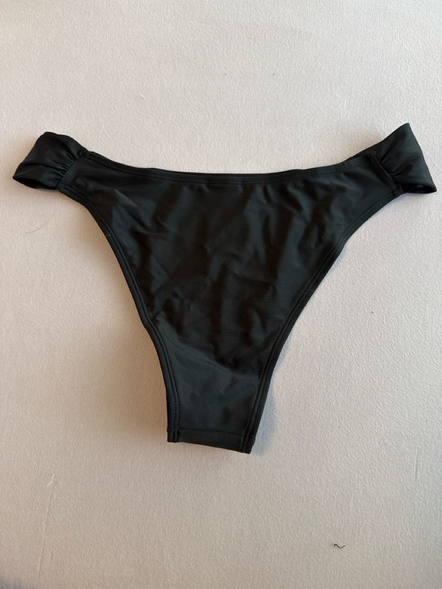 Badekleider & Bikinis: Bikinihose schwarz, Groesse XL, neu – Neu (gemäss Beschreibung) aus Thun von Vans_98 2