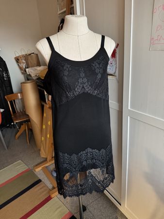 Cooles Kleid von Aniye By / Spitzenkleid Partykleid