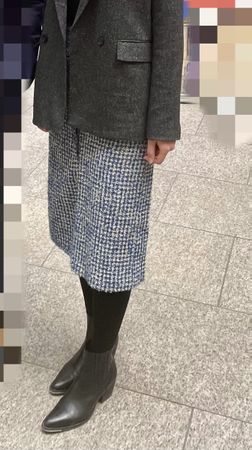 Chic Skirt - Perfect for Spring Style!