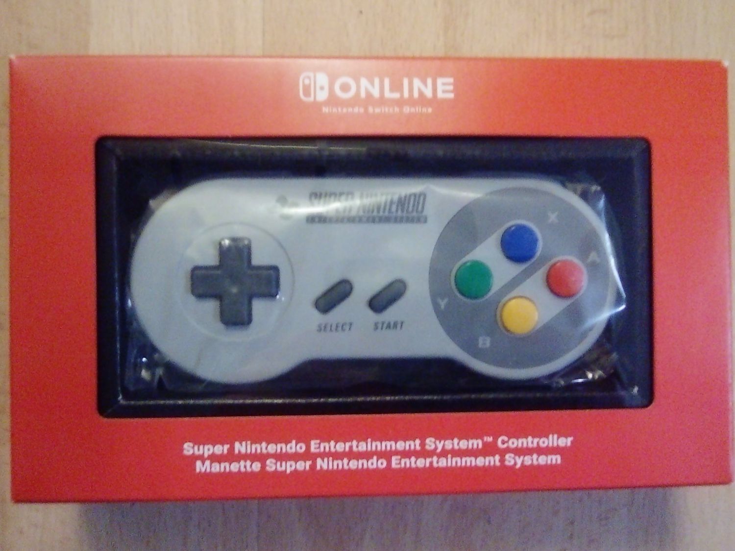 Nintendo Controller: Nintendo Switch Online SNES Controller | NEU mit OVP/CiB – Nuovo e nell'imballaggio originale da Winterthur venduto da Colonica