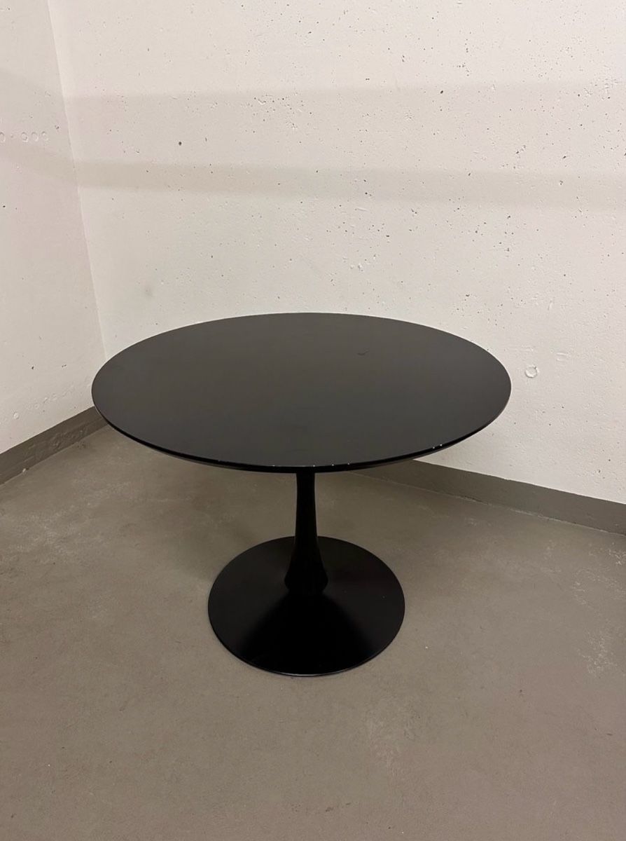 Tische: Tisch – Gebraucht aus Zürich von luc_8wll 2