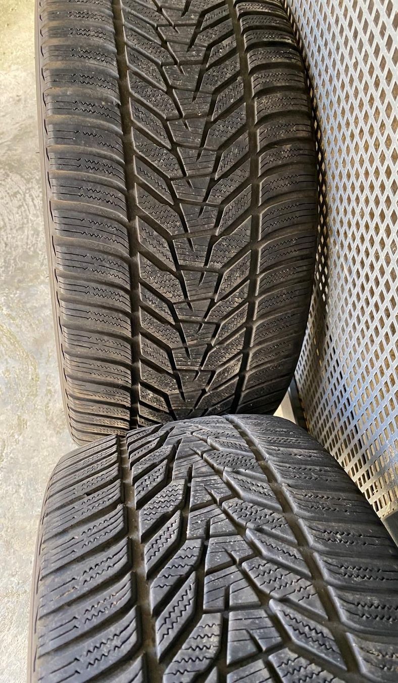 Hankook Pneus & Kompletträder: 4 Hankook Winterreifen – Gebraucht aus Sommeri von Gim- 1