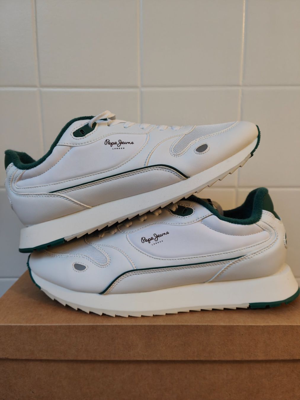 Pepe Jeans Scarpe da uomo: Chaussures Pepe Jeans – Nuovo e nell'imballaggio originale da Fleurier venduto da dav_xx8y