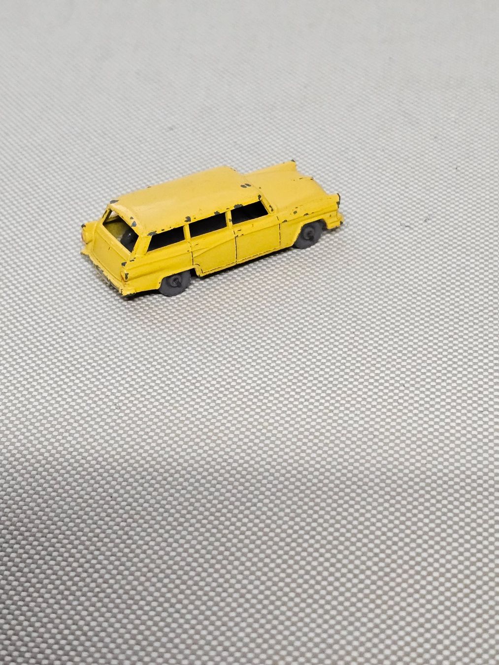 Lesney Modellini d'auto: Lesney American Ford Station Wagon – Usato da Starrkirch-Wil venduto da easygo13 1