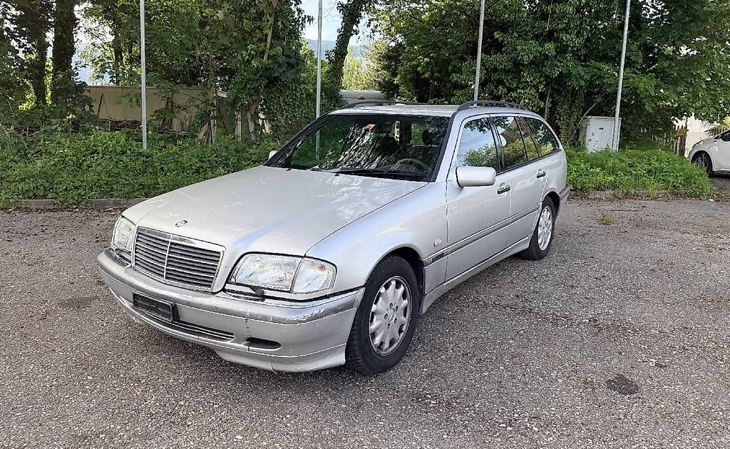 Mercedes-Benz Automobili: Merceded w202 C240 – Usato da Genève venduto da Muki_GE
