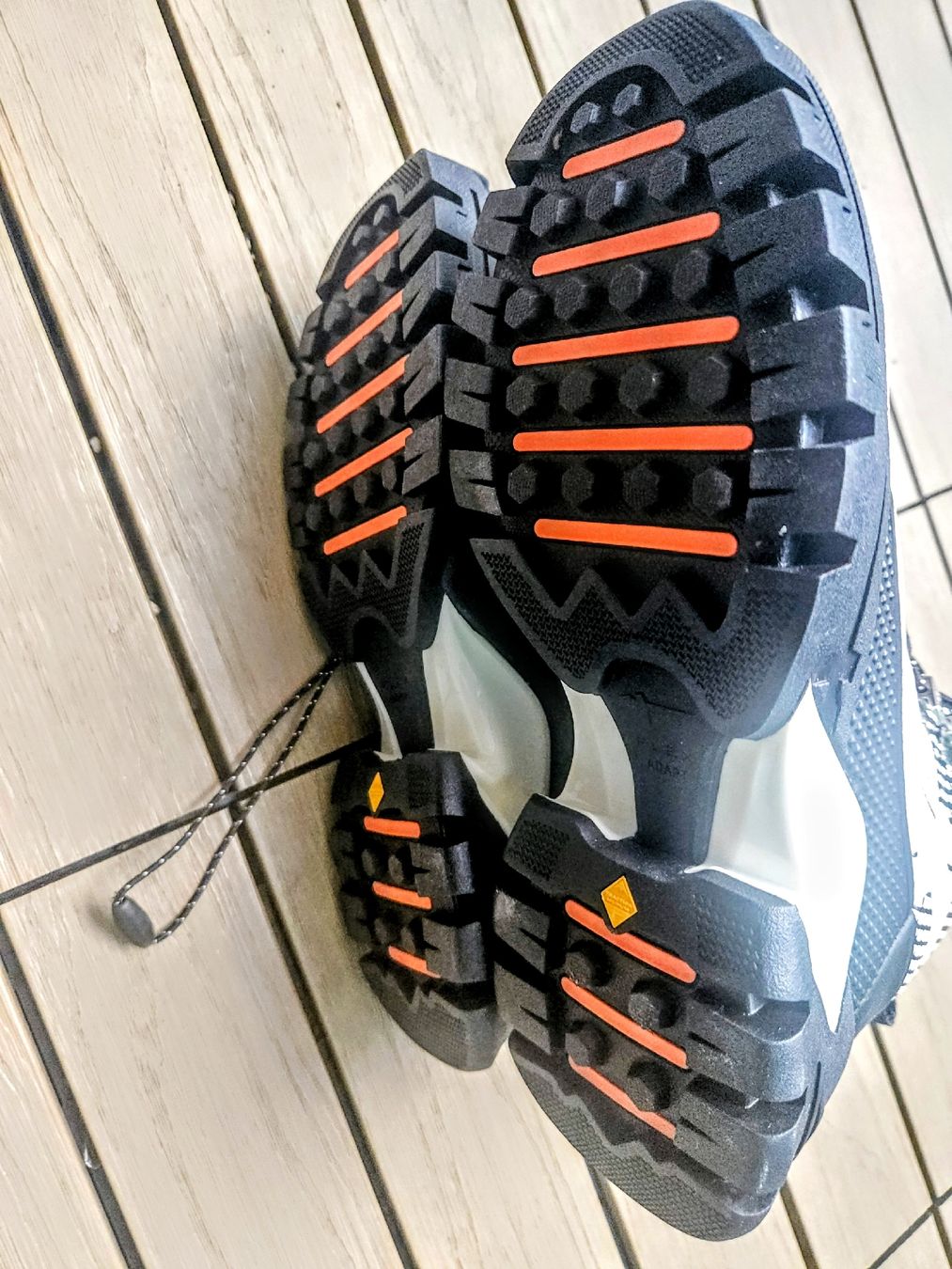 Tamaris Scarpe da donna: Tamaris Outdoorschuh – Nuovo (secondo la descrizione) da Oberlunkhofen venduto da feather77 1