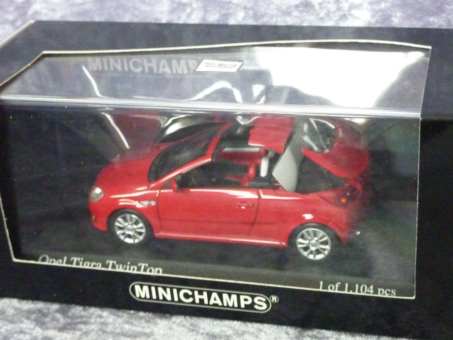 Minichamps Modellautos: Opel Tigra Twin Top  1:43 – Neu und originalverpackt aus Dürrenäsch von modellautos4you