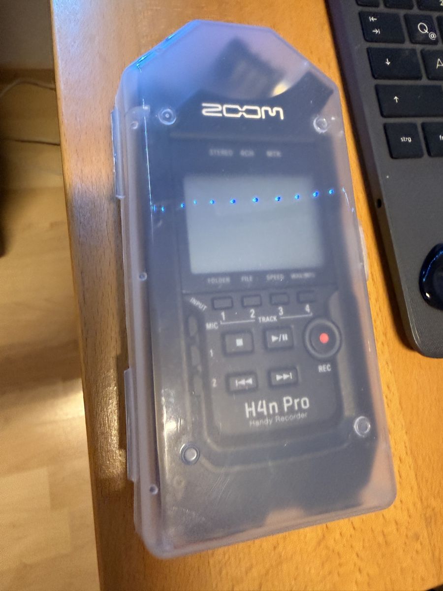 Zoom Aufnahmegeräte: Zoom H4n Pro – Gebraucht aus Hausen AG von MiDaDa