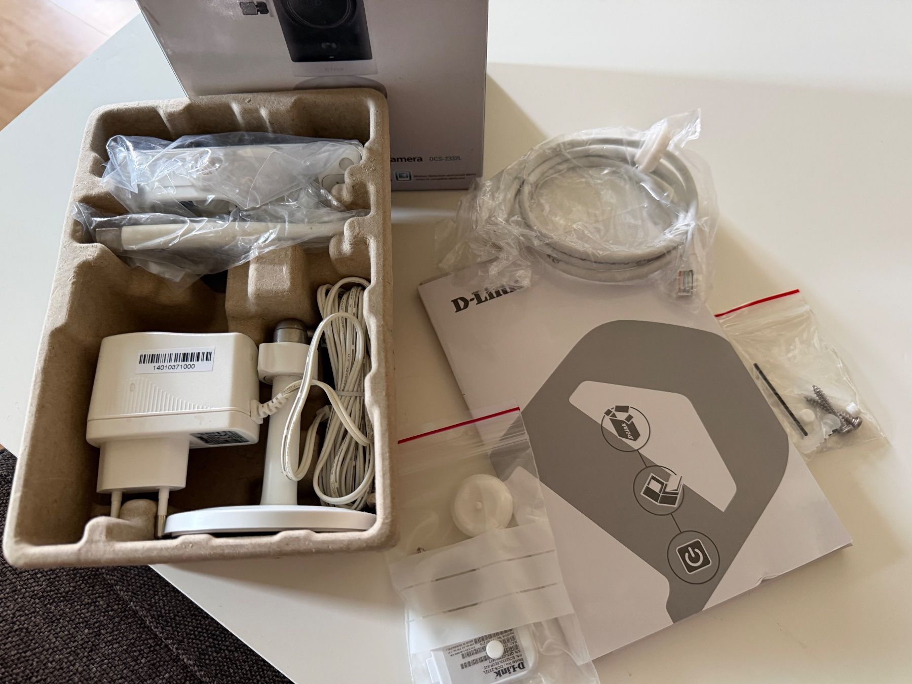 Dlink Webcam: D-Link DCS-2332L HD Wireless Outdoor Cloud Camera – Nuovo (secondo la descrizione) da Aarau venduto da KorgPA 2
