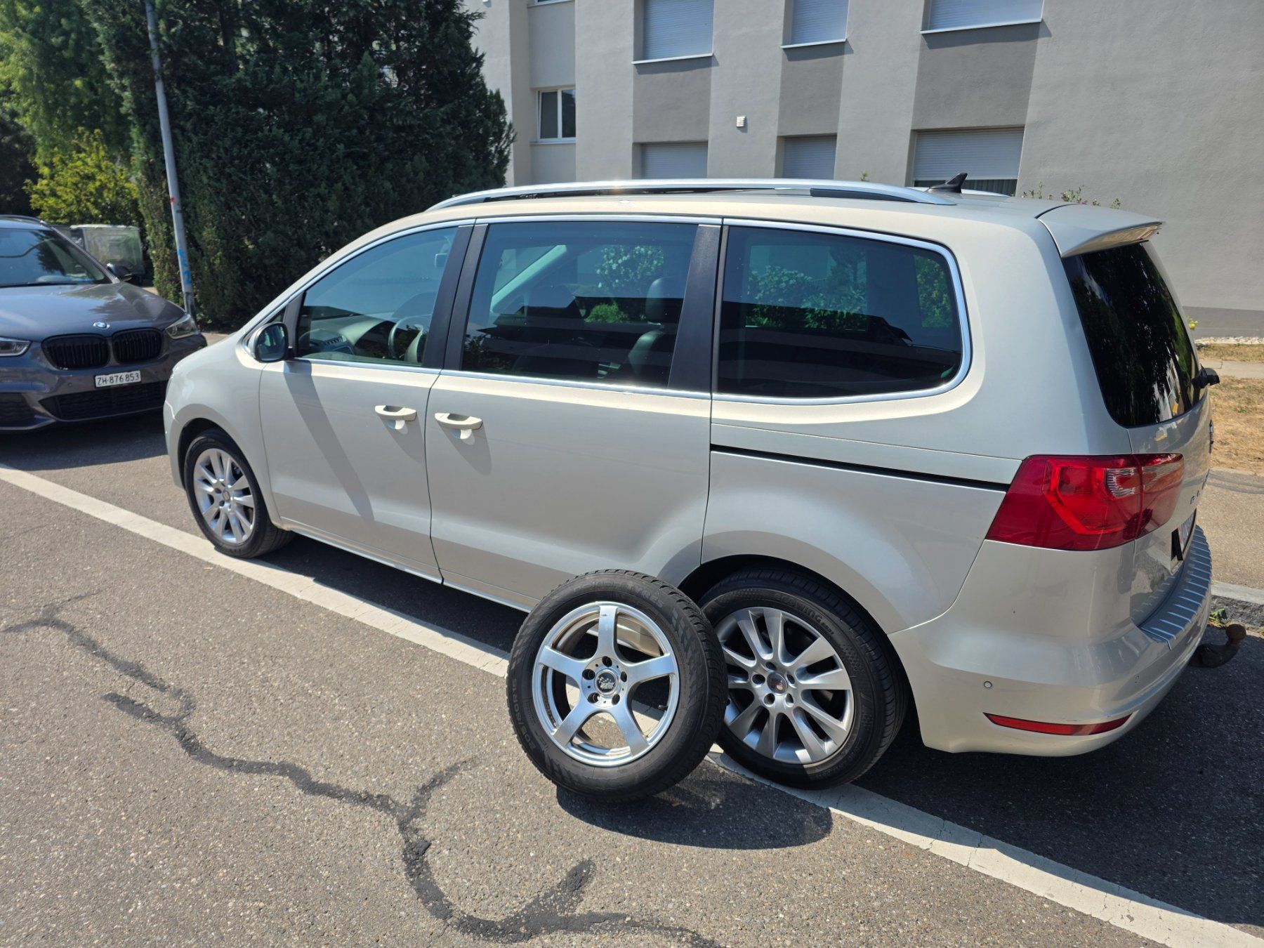 Seat Autos: Seat Alhambra 4x4 full version 7 platz – Gebraucht aus Zürich von zon_bn8c 1