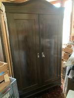 Armoire en bois ancienne