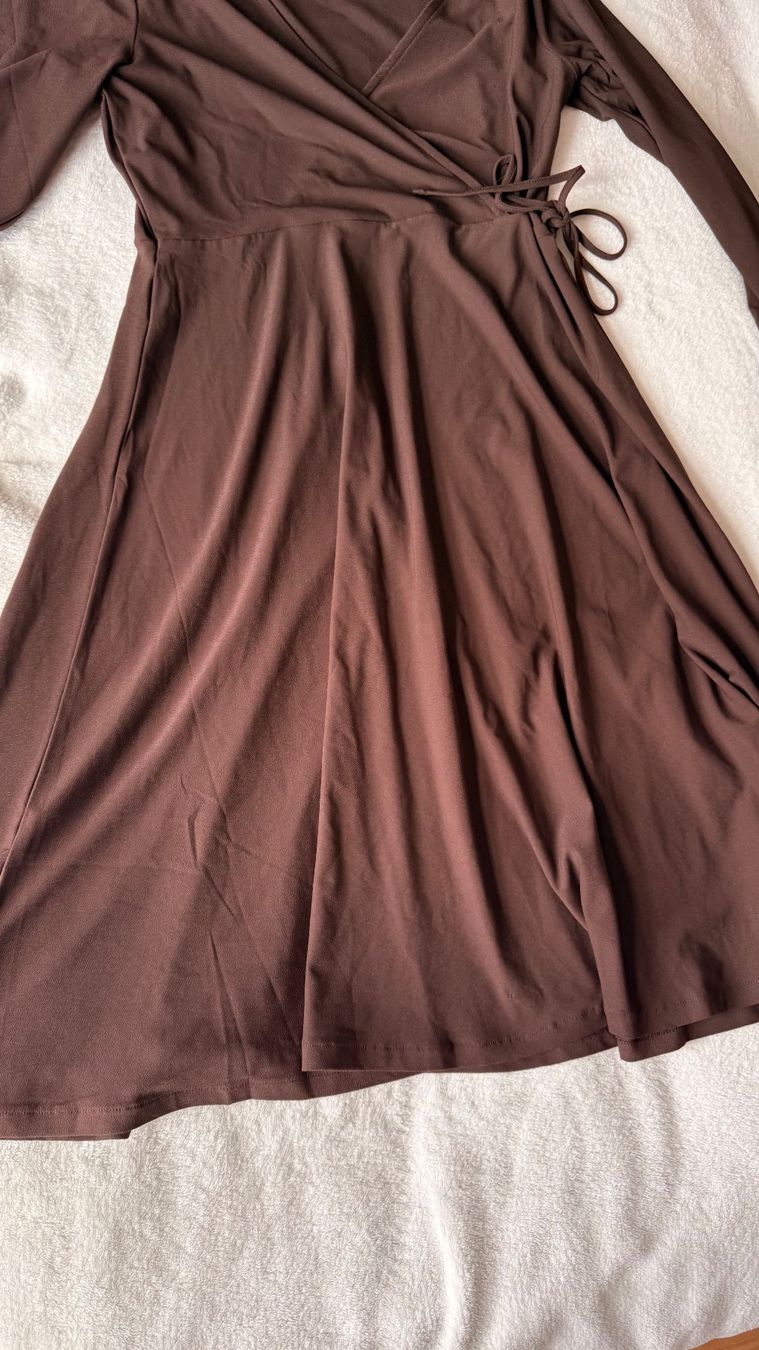C&A Kleider: Wickelkleid braun Grösse M – Gebraucht aus Warth von sue500 1