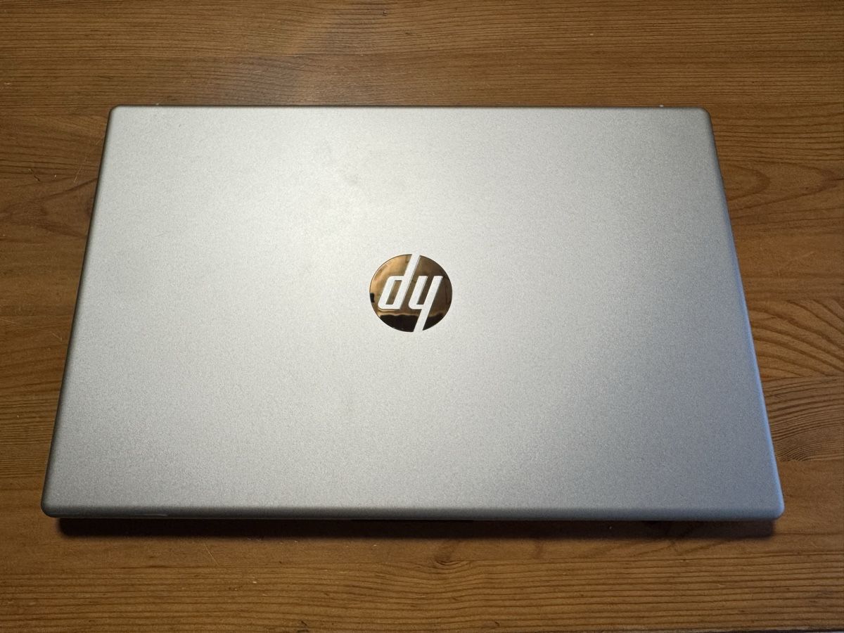 Hewlett Packard Notebook: HP Laptop 15 – Usato da Bottenwil venduto da RKJunior