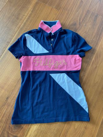 Schönes Shirt von Tommy Hilfiger, Grösse S