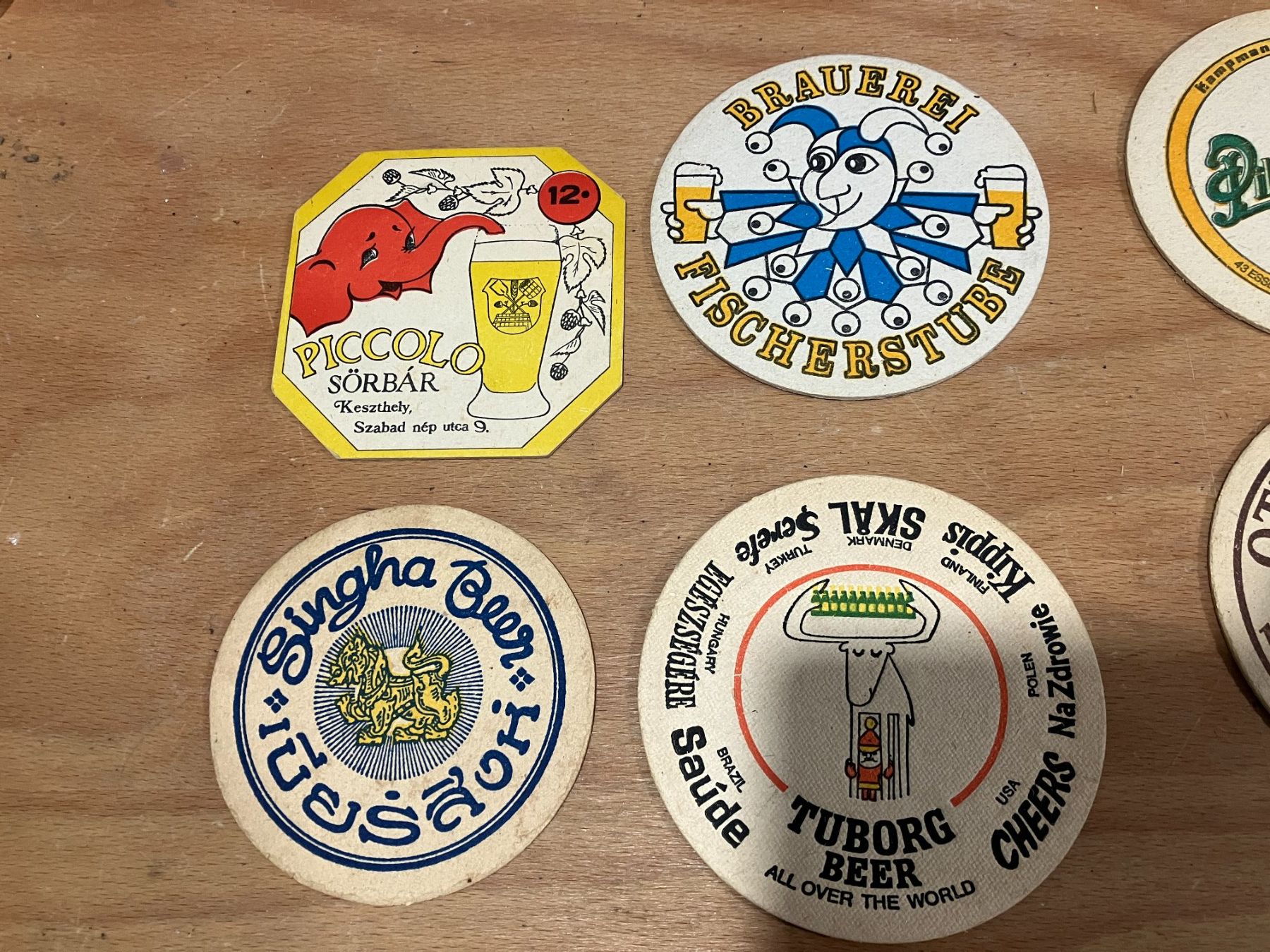Untersetzer: Bierdeckel antik – Gebraucht aus Lindau von Caterpiller 2