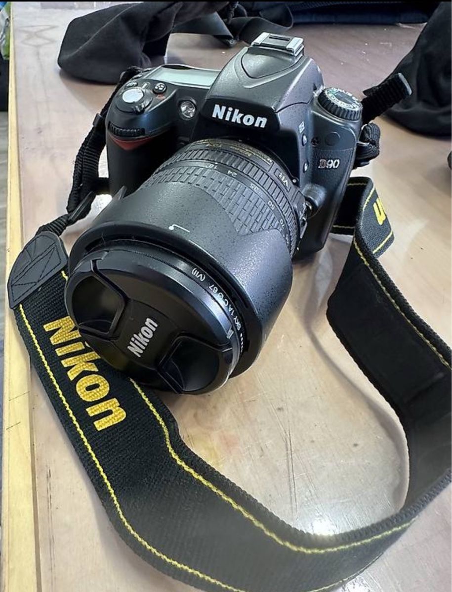 Nikon Kamera: Macchina fotografica nikon – Neu (gemäss Beschreibung) aus Brè sopra Lugano von sch_ni12