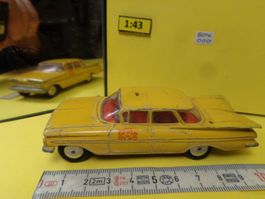 Chevi Impala  1-43 (ohne Box) Corgi GB  (Booo)