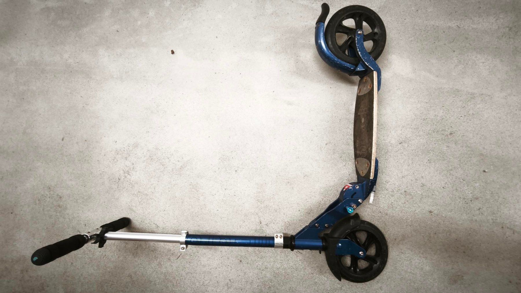 Micro Kickboard: MICRO Scooter – Usato da Würenlos venduto da Tinixy