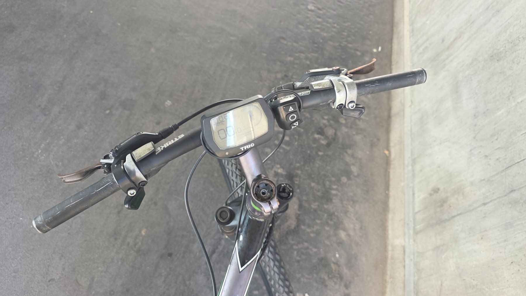 Velos: Elektro Velo Bergsteiger 4.2 Defekt – Defekt aus Biel/Bienne von ale_9r8v 3