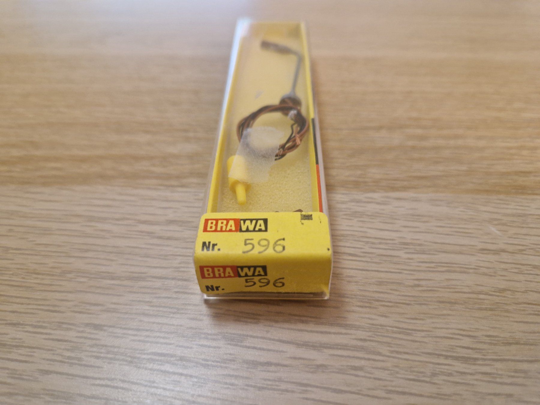 Brawa Modelleisenbahnen: Brawa N 596 Leuchte OVP NEU – Neu und originalverpackt aus St-Aubin-Sauges von tantome 1