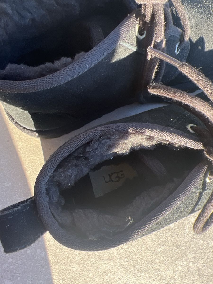 Ugg Herrenschuhe: UGG Boots Neumel schwarz, 39, original, neuwertig – Neu (gemäss Beschreibung) aus Bülach von CDROZ 3