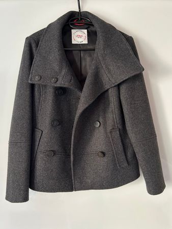Jacke grau gefüttert von s.Oliver