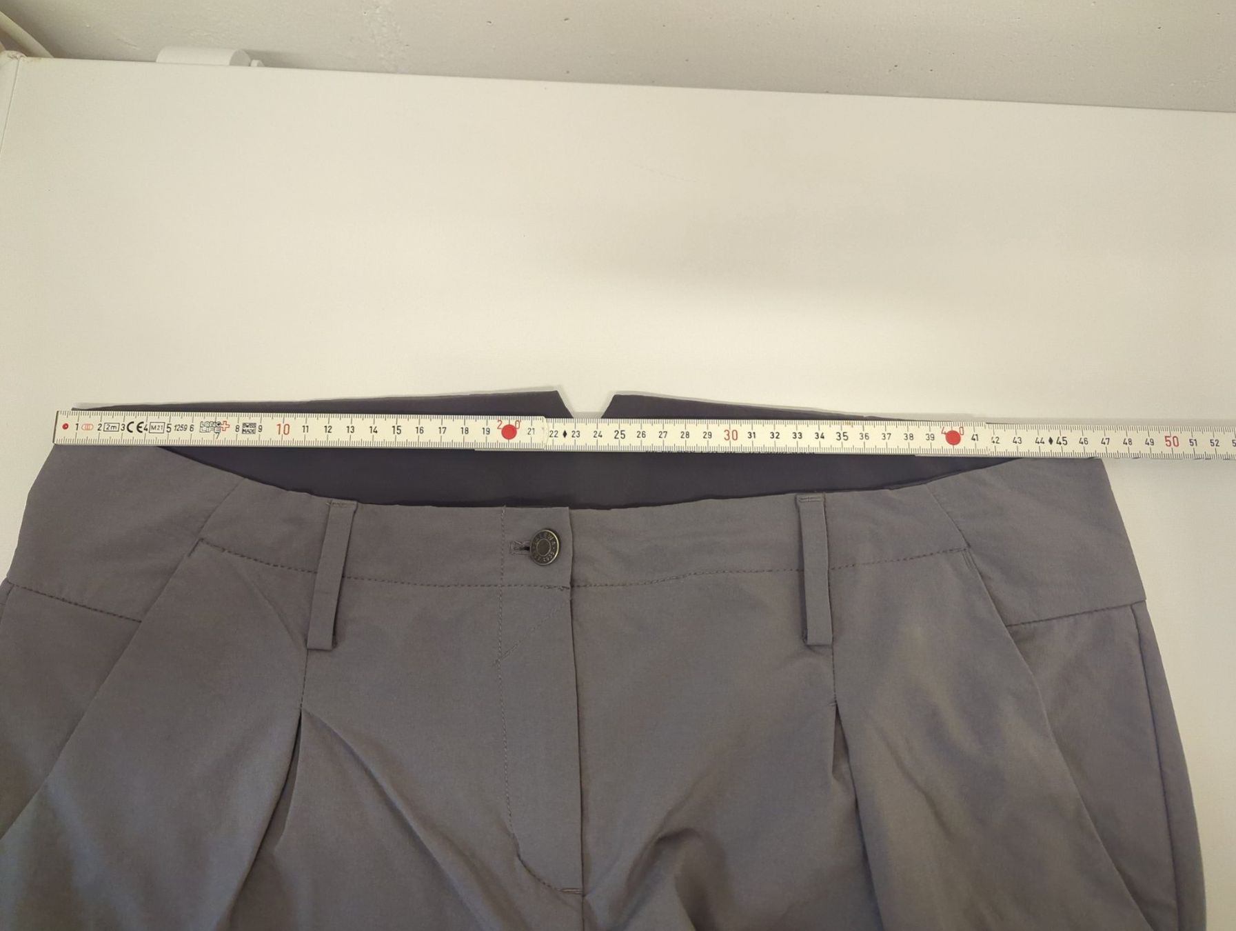 Salewa Pantaloni: Salewa Funktionshose Gr. 42 – Usato da Abtwil SG venduto da toxicterror 3