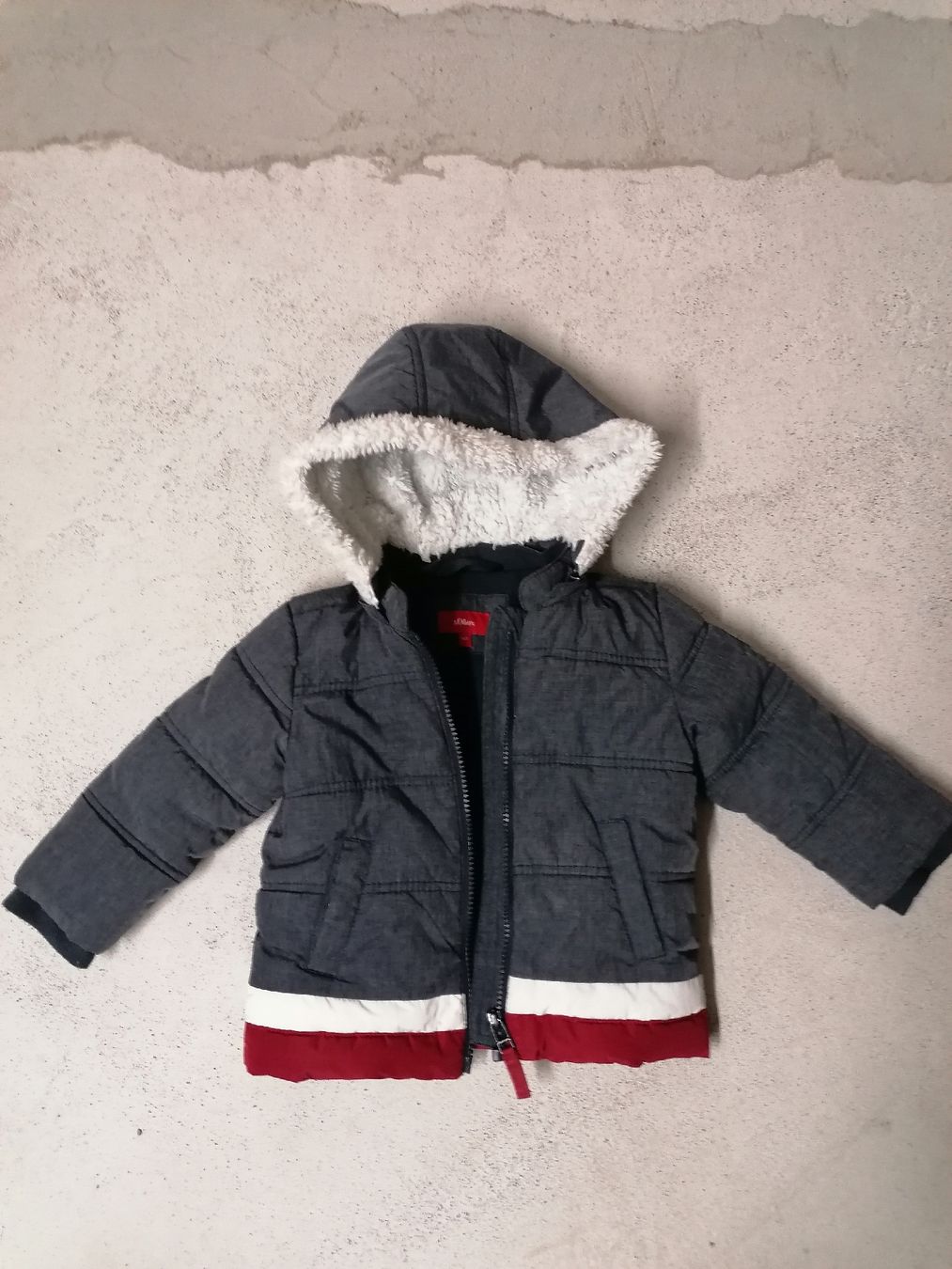 S.Oliver Vestes & Manteaux: Warme Winterjacke s.Oliver Gr. 80 – D'occasion à Netstal par Salihoi