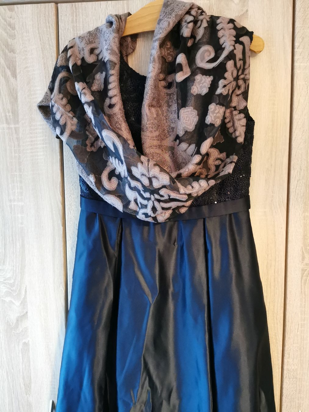 Kleider: Vera Mont Damen Abend Kleid Gr S – Neu (gemäss Beschreibung) aus Schlieren von vlalif