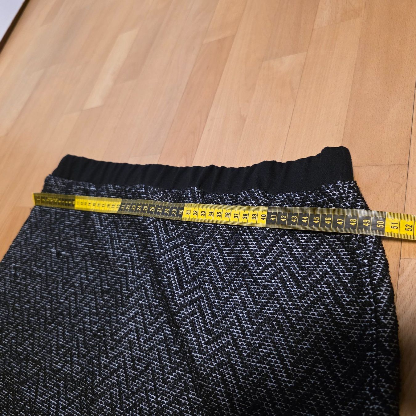 Jupes: Winter Rock Gr.48 warm elegant – D'occasion à Wald ZH par CapLux 4