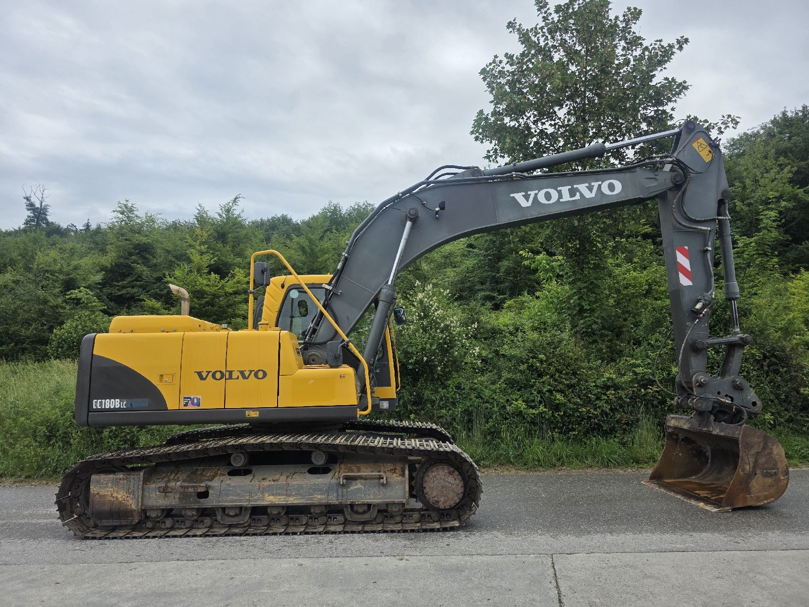 Bagger: Bagger Volvo wie CAT Takeuchi Hutter Kubota – Gebraucht aus Niedergösgen von MHNT 2