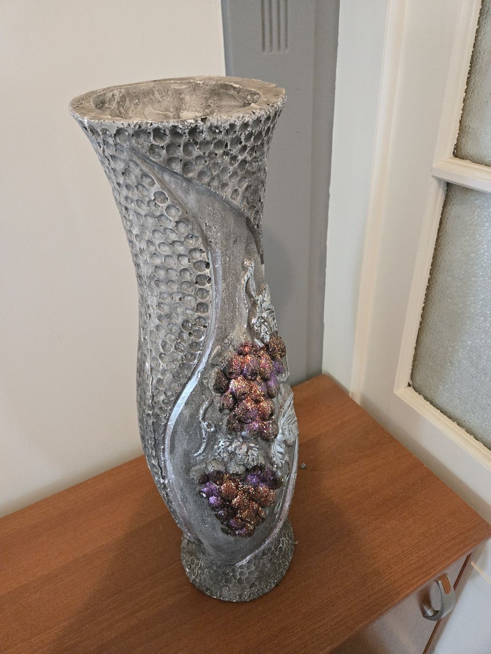 Vase & Récipients: Vase mit Traubenmotiv  – D'occasion à Grünenmatt par Brauni2 2