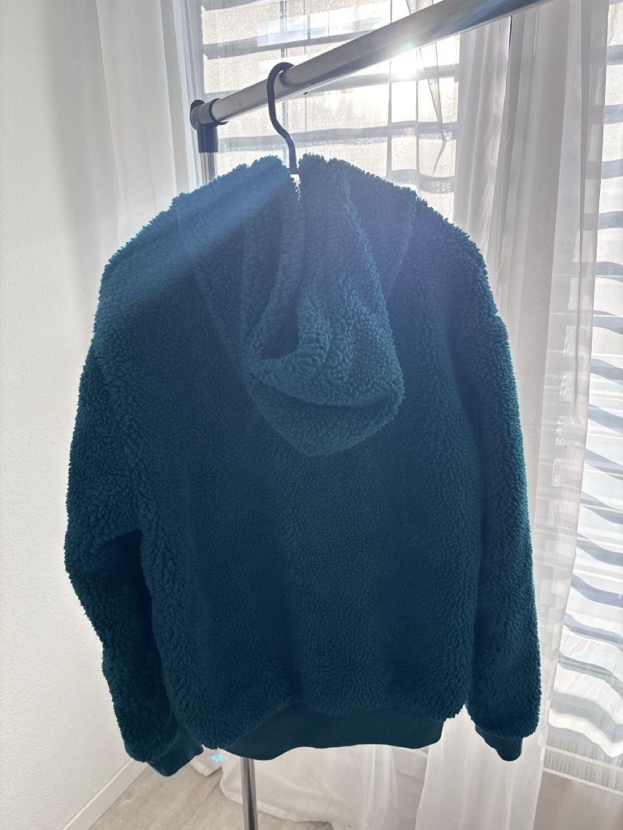 Karl Kani Pullover & Sweatshirts: Warmer karl kani Pullover – Gebraucht aus Spiez von ahu_66p7 1