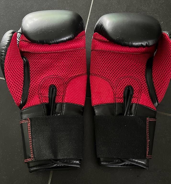 Gants & mitaines : Boxhandschuhe - paffen sport – D'occasion à Bilten par and_6hjn 1