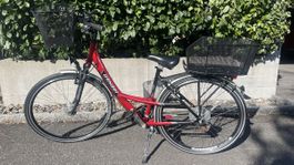 Vélo Winora Trekking, parfait ! Comme neuf avec basket