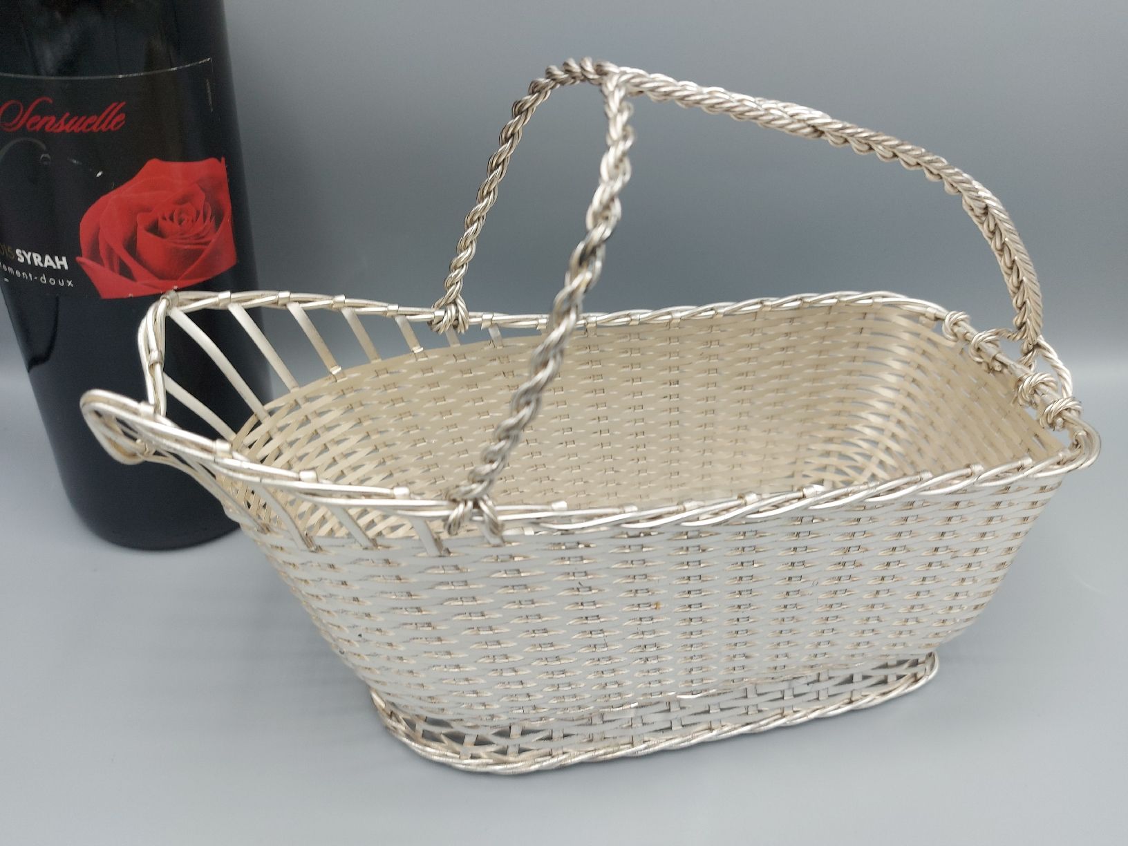 Christofle Altro per la casa: Christofle Gallia versilberter Weinkorb – Nuovo (secondo la descrizione) da Ostermundigen venduto da son_vd9k 1
