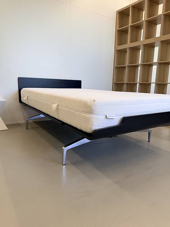 Alias Letti: ALIAS Alfredo Häberli legnoletto BETT – Usato da Biel/Bienne venduto da secondstore 2