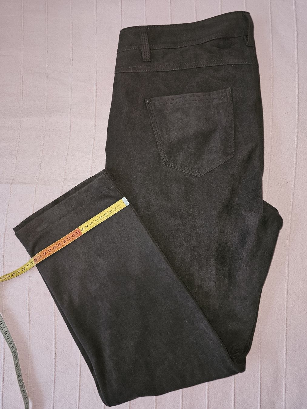 Pantaloni: Damen Hose – Usato da Steinmaur venduto da Kiki_m240 3