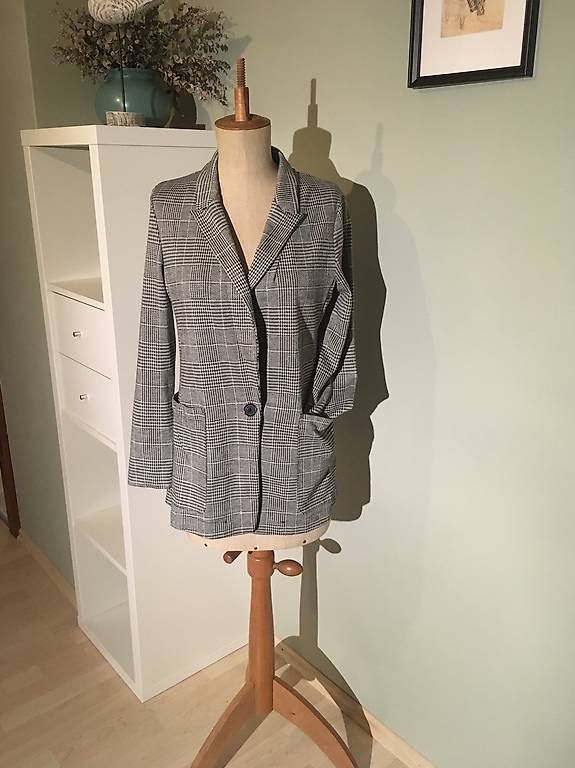 H&M Giacche: Karierter Blazer, Gr 38 – Usato da Uster venduto da Cammie