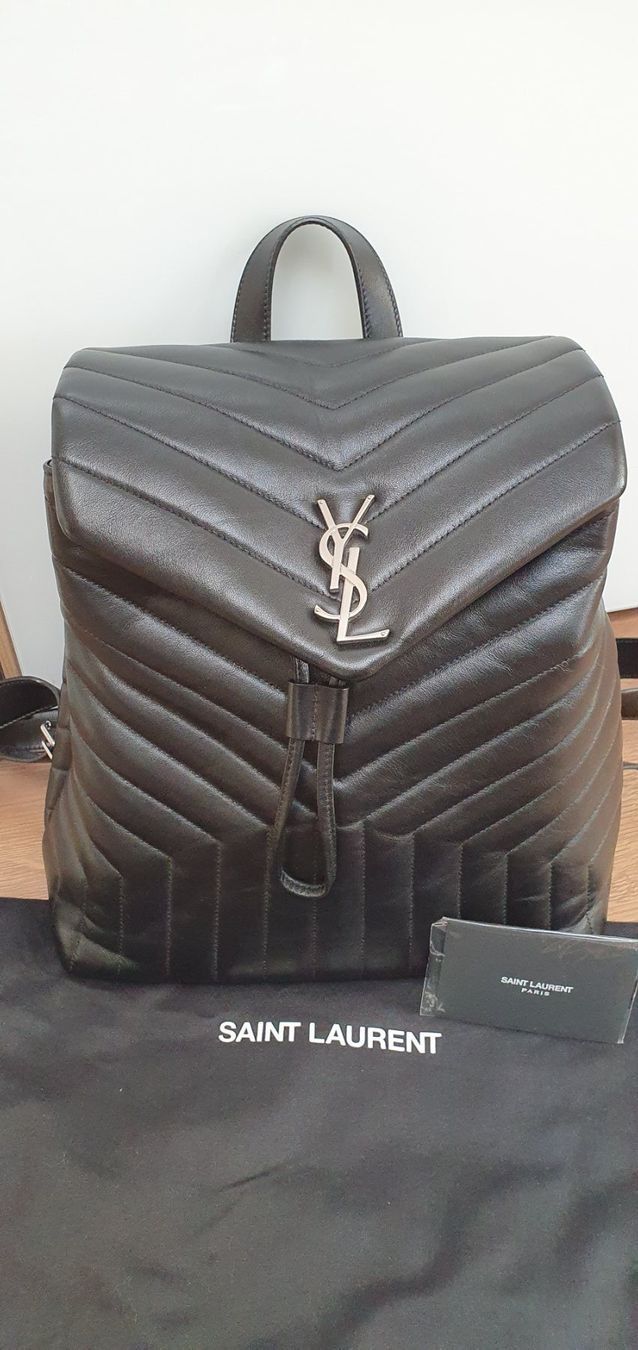 Saint Laurent Zaini: YSL Loulou Rucksack – Usato da Vaduz venduto da TanjaS88