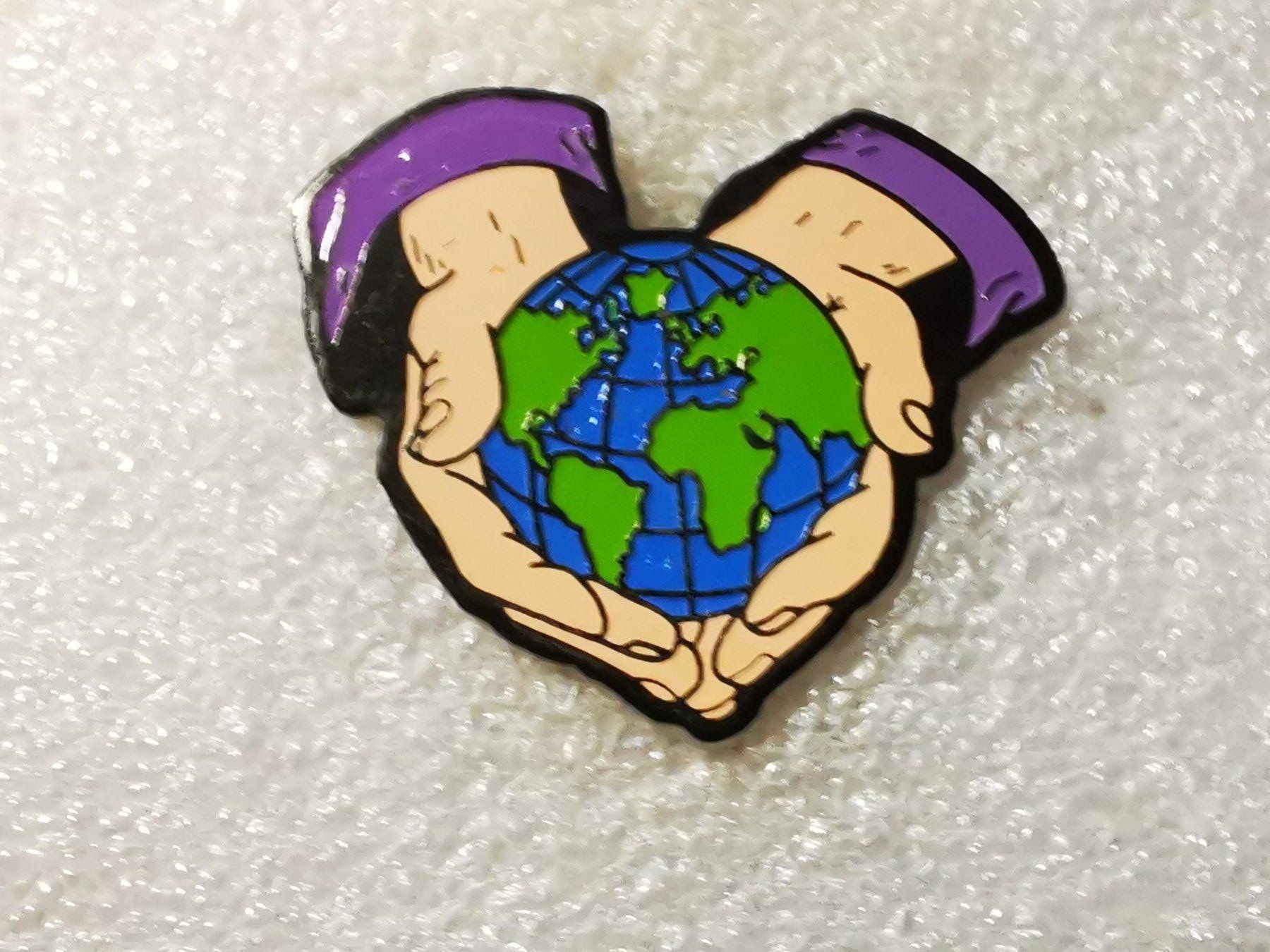 Placchette & Badge: Ansteckpin 89: Hunger Hilfe Afrika – Usato da Oppligen venduto da Pin-Fall-Shop